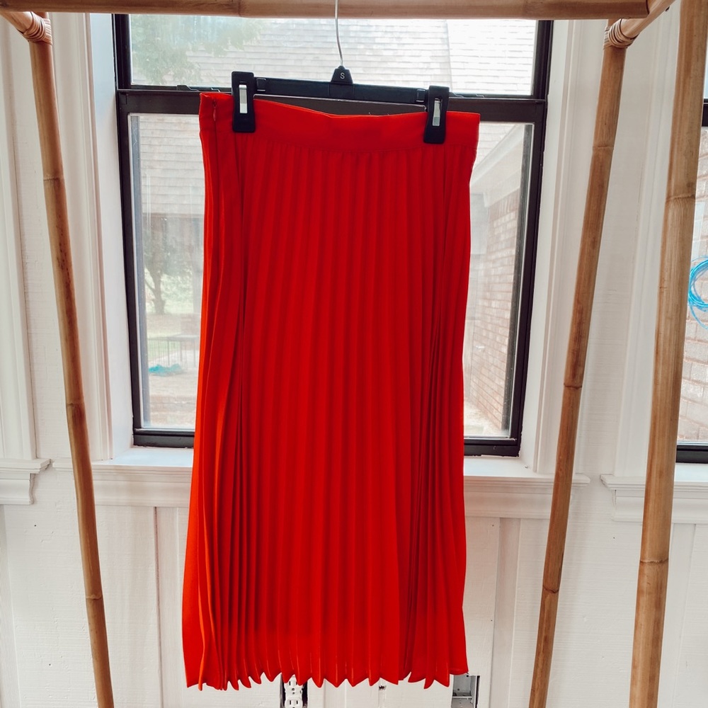 Forever 21 Red Pleated Skirt